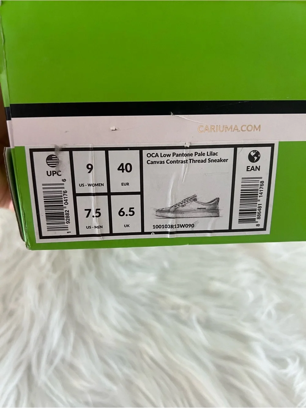 Cariuma Women’s Low-Top Canvas Sneakers - Light Pink & White